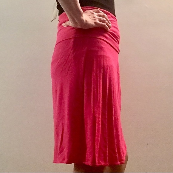 J. Crew cotton hot pink swingy mini skirt - Picture 2 of 8